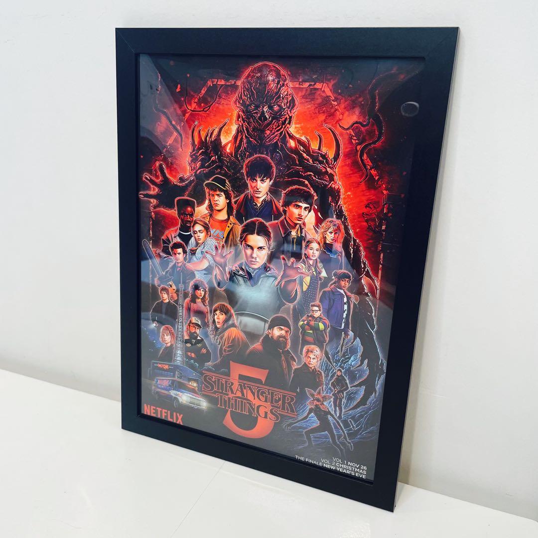 黒額付きポスター】ストレンジャー シングスStrangerThings⑤ - メルカリ