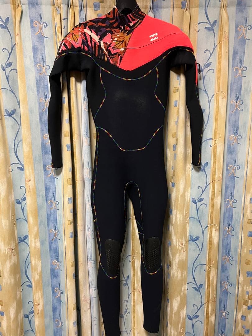 2022オーダー　BILLABONGウェットスーツ　フルスーツ　オーダー ビラボンウェットスーツ秋冬のカタログが届きました。 まだまだ暑い