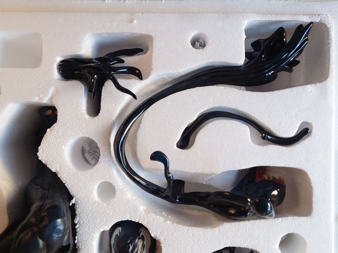 手渡可 サイドショウ 1/4 ヴェノム・ダークオリジン スタチュー フィギュア