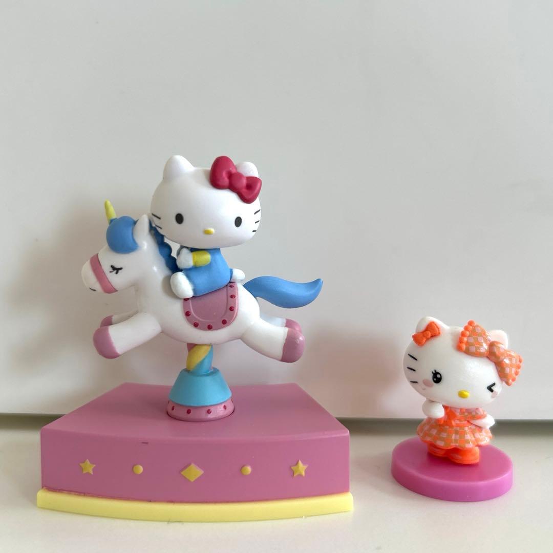 サンリオキャラクターズ メリーゴーランド シェイキー ハローキティ