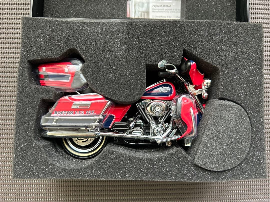 Ford 427エンジンモデル 限定品　➕　ハーレーMLBS仕様3台　セット