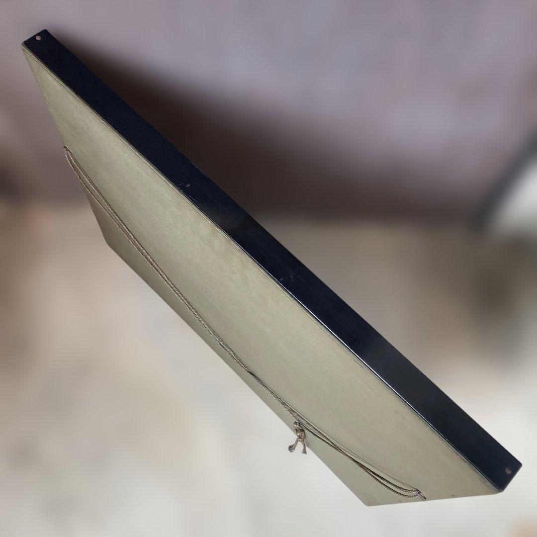 芳山 作】額装 絵画 梅の花 紅白梅図 木目調 浮き彫り風 美術品 - メルカリ