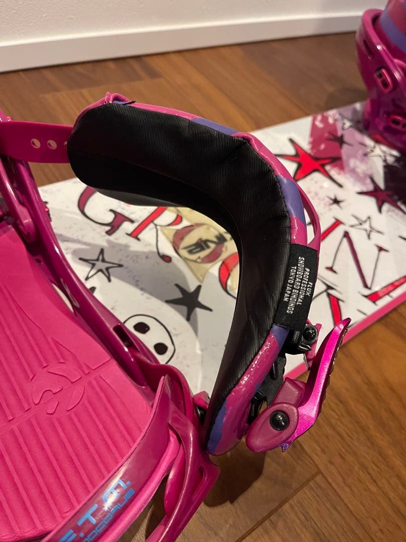 SABRINA GROOVY スノーボード FLUX ビンディングセット146㎝ - メルカリ