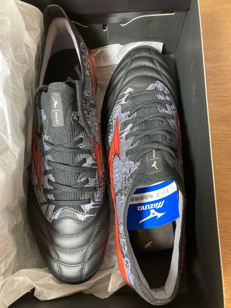 ミズノ モレリア ネオ3 ベータ β SR4 セルヒオ・ラモス モデル - メルカリ