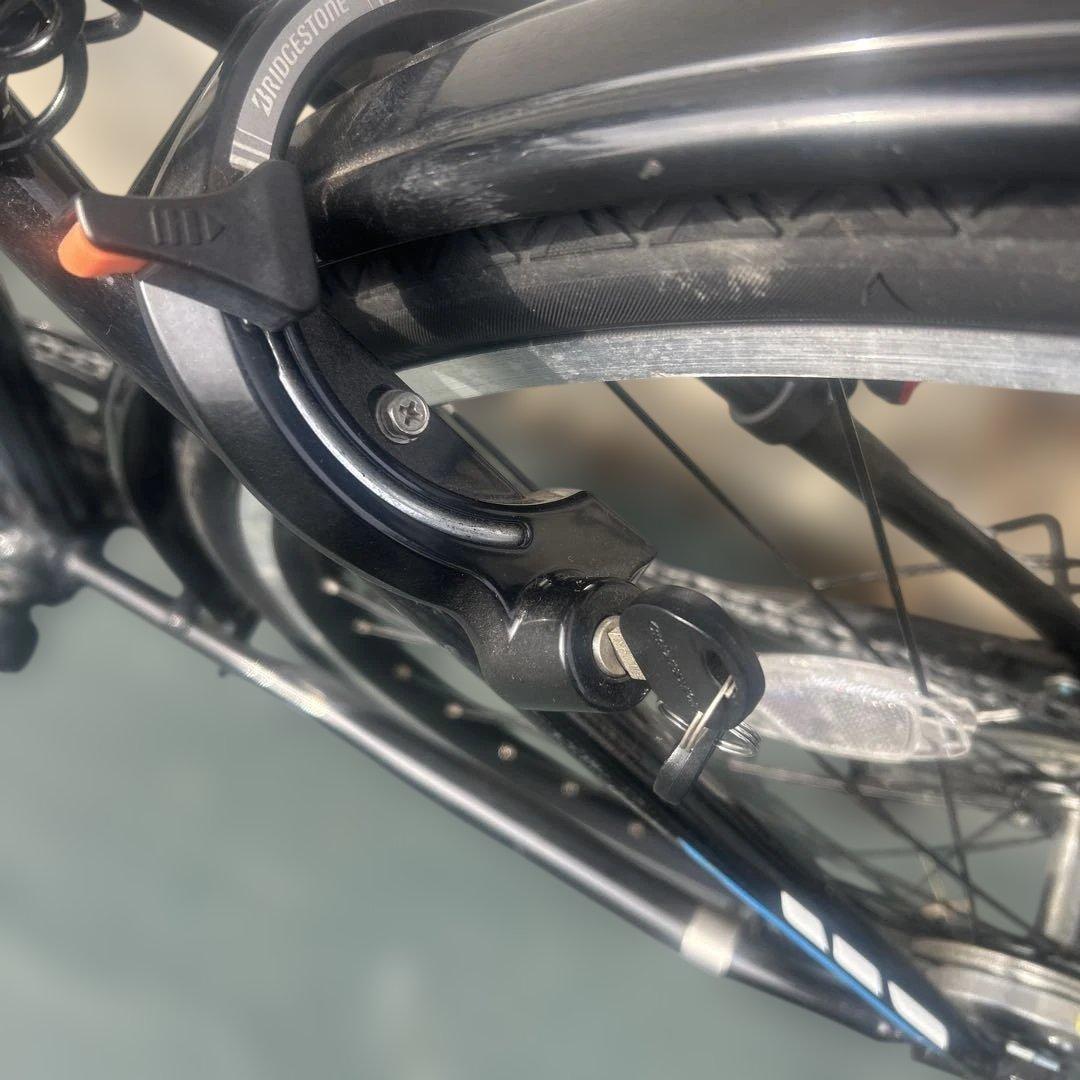 ブリヂストン クロスバイク 内装7段 ダイナモ 黒 27型 - メルカリ