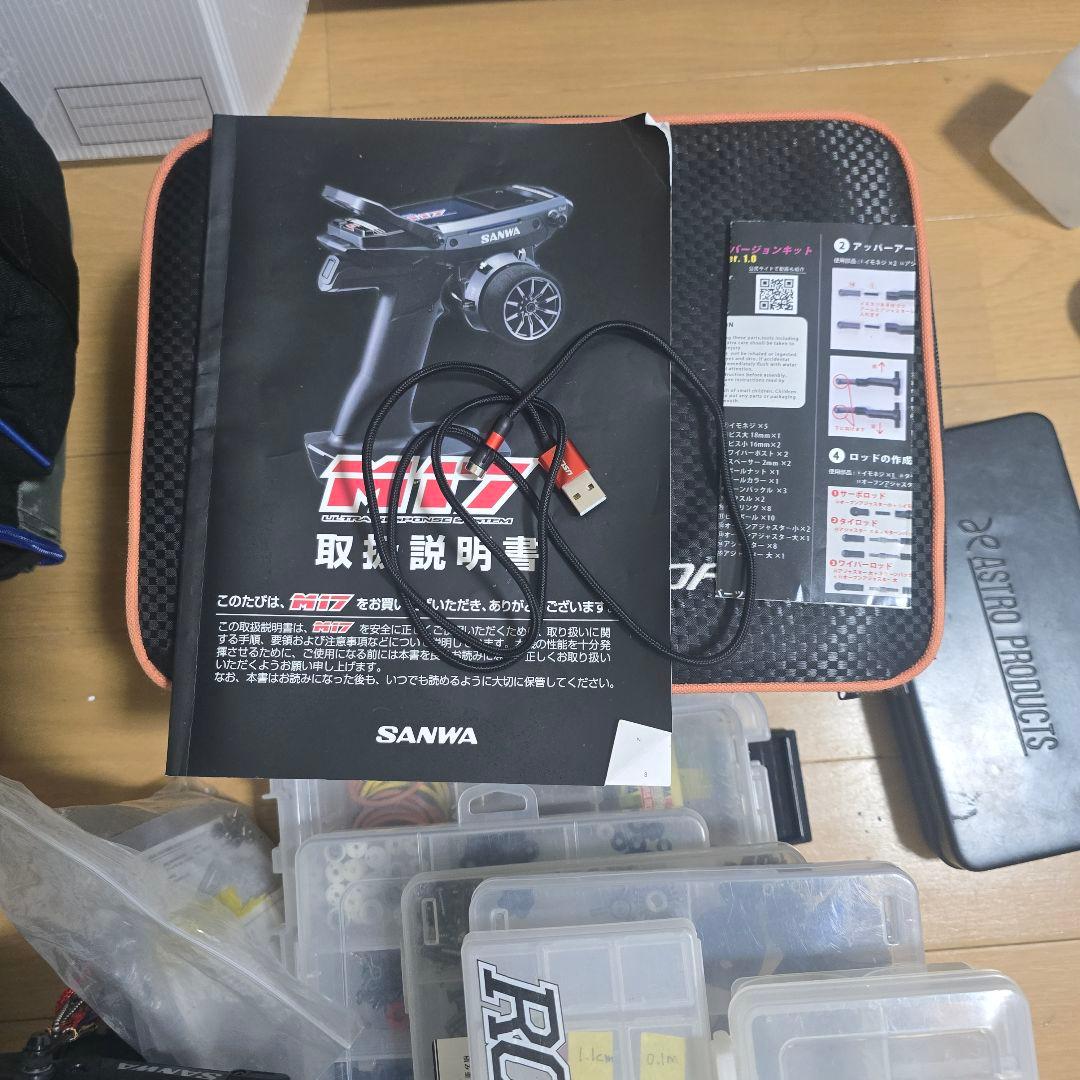 サンワ SANWA M17プロポ 受信機、GeForce製ケース付き