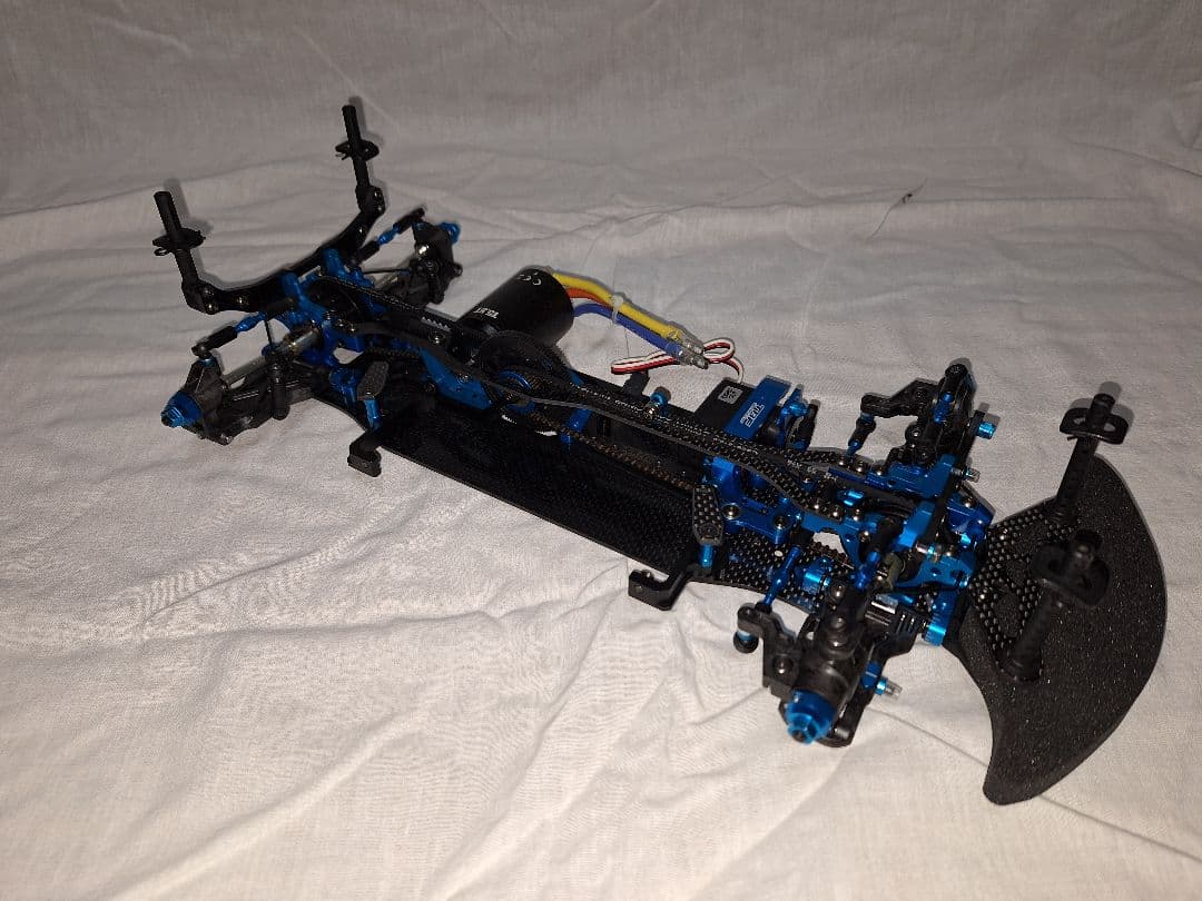 タミヤ　TRF420X　サーボ、モーター付　中古