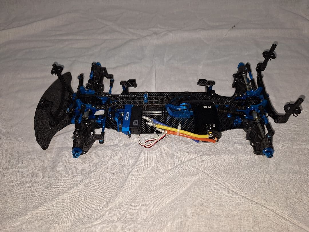 タミヤ　TRF420X　サーボ、モーター付　中古