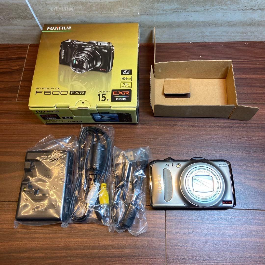 FUJIFILM FinePix F600 EXR デジカメ 4638 - メルカリ