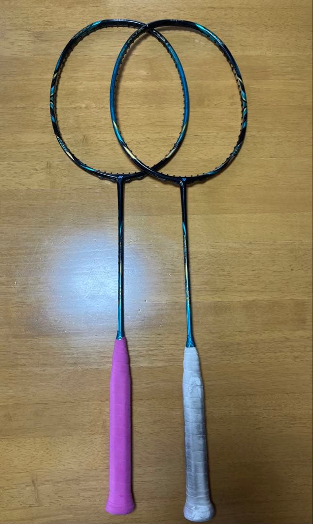 ヨネックス　アストロクス88Sプロ ジャンク品　2本 YONEX（ヨネックス） バドミントンラケット アストロクス88Sプロ