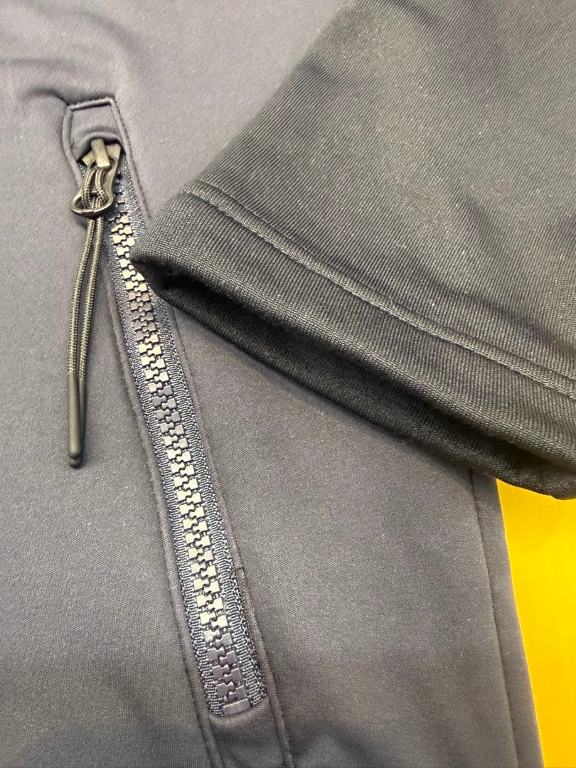 BRIEFING ポーラテックパーカー ネイビー美品 - メルカリ