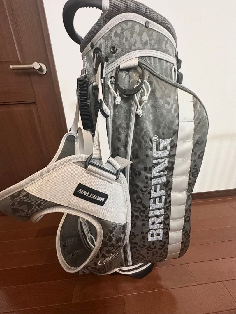 BRIEFING レオパードパターン ゴルフバッグ ヘッドカバー3点有（未使用