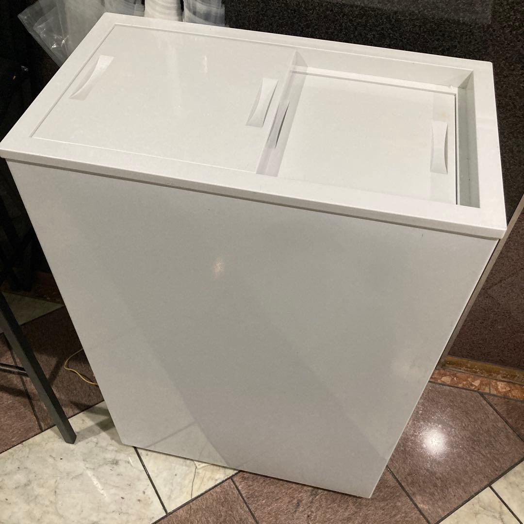 冷凍ストッカー　冷凍庫　業務用　TBSF-45-RH 【送料無料】 楽天市場】TBSF-45-RH 冷凍ストッカー スライドタイプ 44L 単相100V 幅