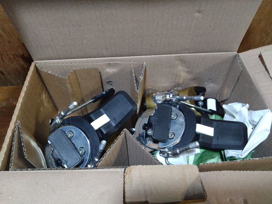 新品未使用☆国内正規品LOOKルックPivot15GWスキー金具115ブレーキ