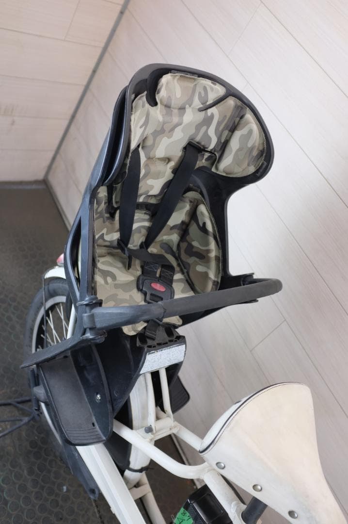 電動自転車BS　Bikke　20インチ3段　8.7Ah（4点灯）充電器あり