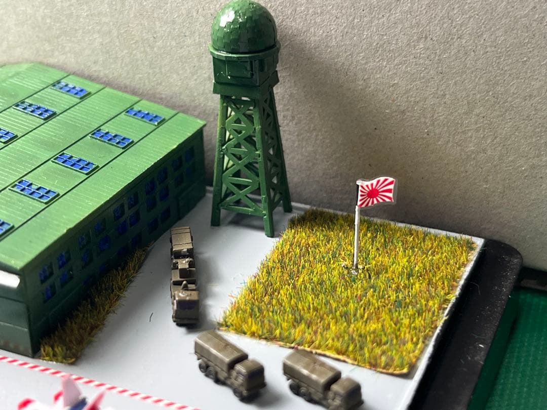 1/700自衛隊基地ジオラマ航空機付 - メルカリ