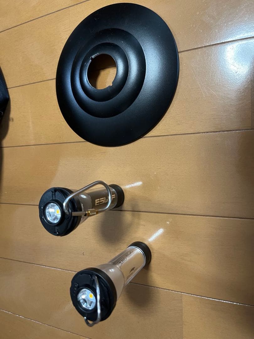 キャンプ引退品】Colemanのキャンプテント、スノーピークの調理器具