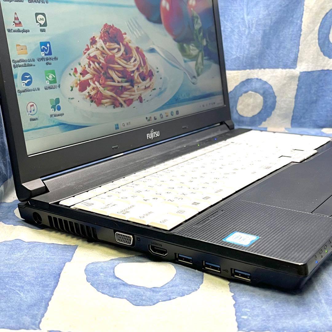 特価！第8世代☆SSDでサクサク快適☆大人な黒ノートパソコン