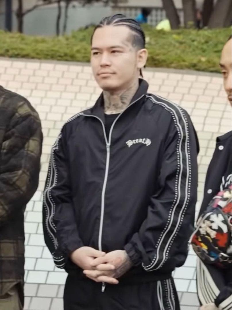 YZERR着用✨️】 BREATH ナイロン セットアップ last nest - メルカリ