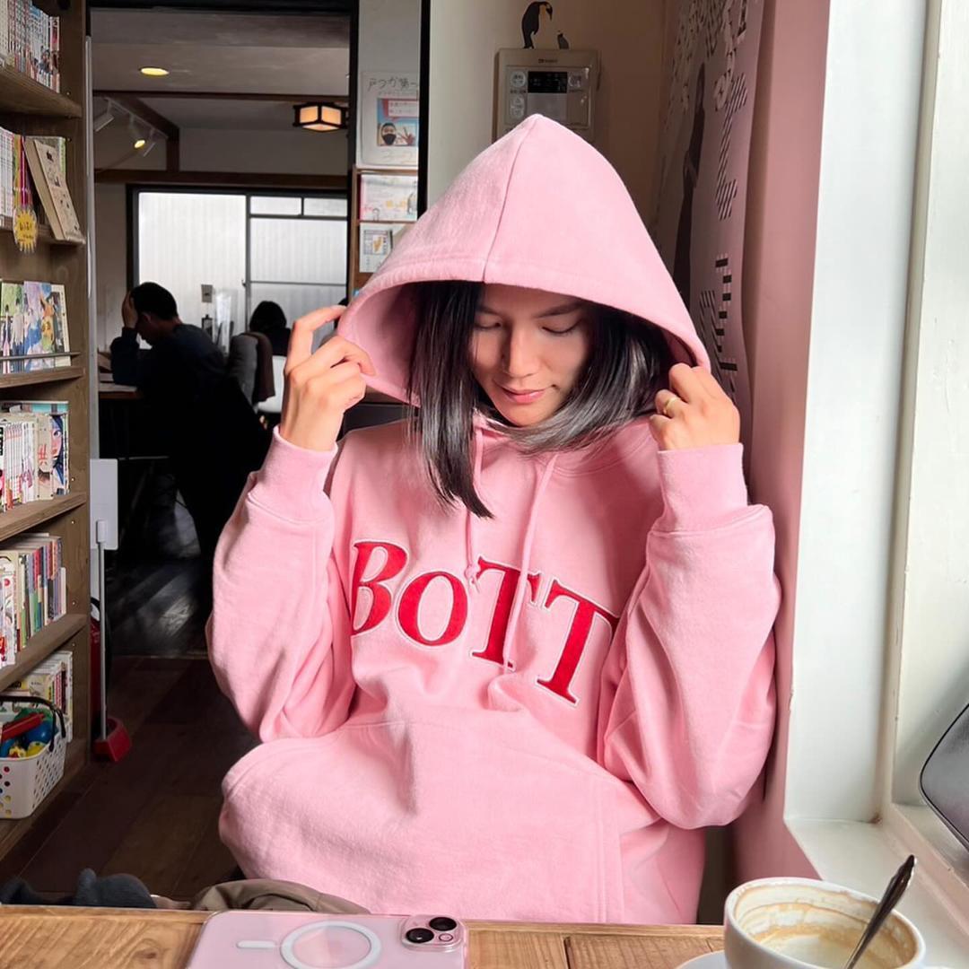 BoTT/ボット OG Logo Pullover パーカー (ピンク) XL - メルカリ