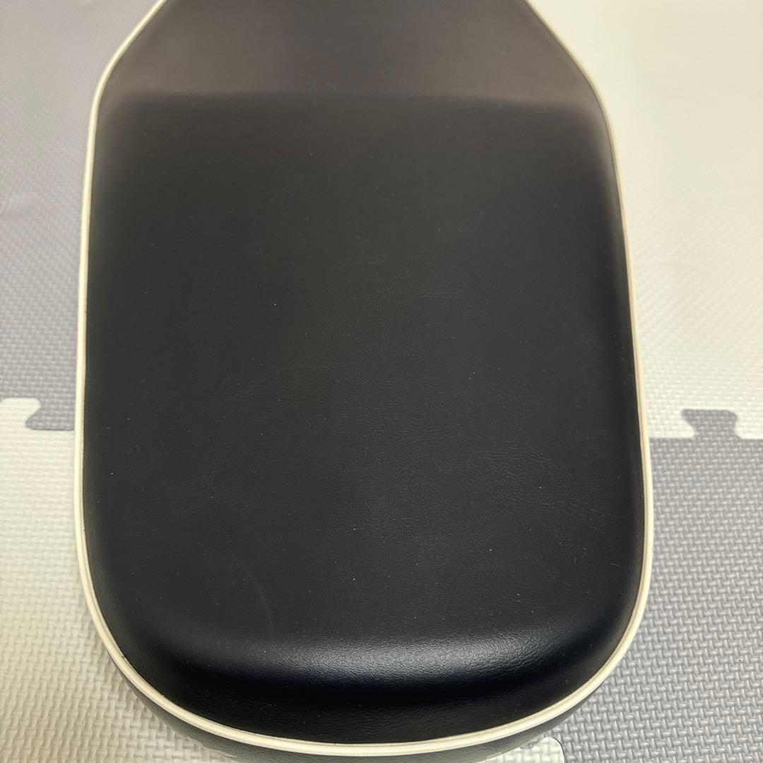 カワサキ メグロ K3 純正シート w800 - メルカリ