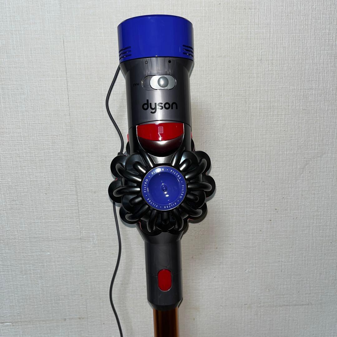 送料込　美品　V8 ￼SV10 スティック&ハンディ二刀流 46分ほど稼働