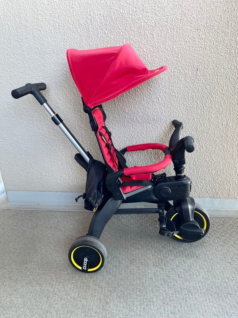 Liki trike リキトライク　doona 折りたたみ式三輪車 ドゥーナ　赤