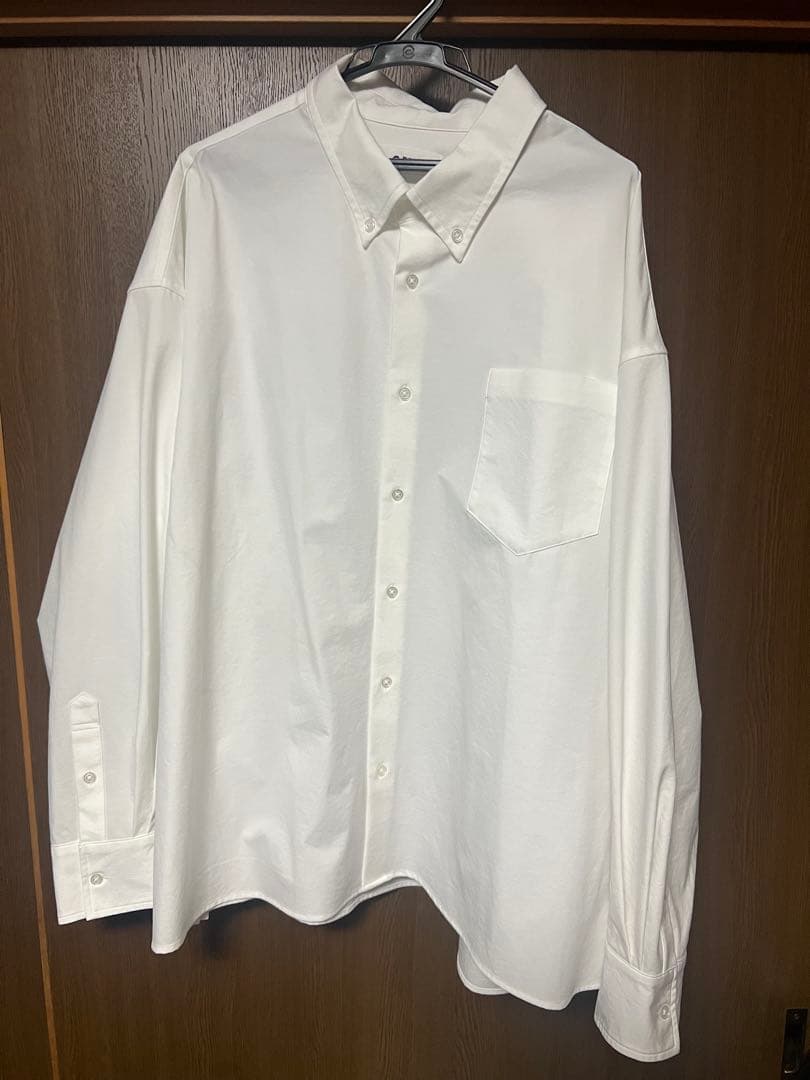 carorie CLEAN TECH TWILL SHIRT 白　Lサイズ 数量限定 6/5(木)19:00-発売】CLEAN TECH TWILL T-SHIRT WHITE – carorie