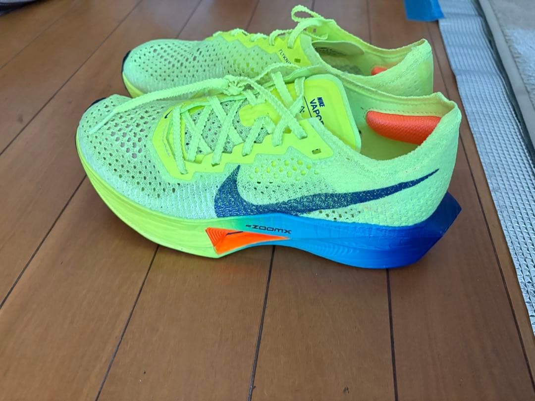 NIKEヴェイパーフライ3 24.0cm