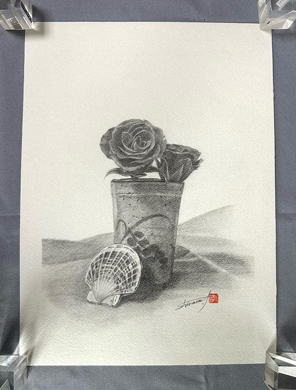 鉛筆アート「薔薇と二枚貝と陶器の湯呑」1点物、真筆
