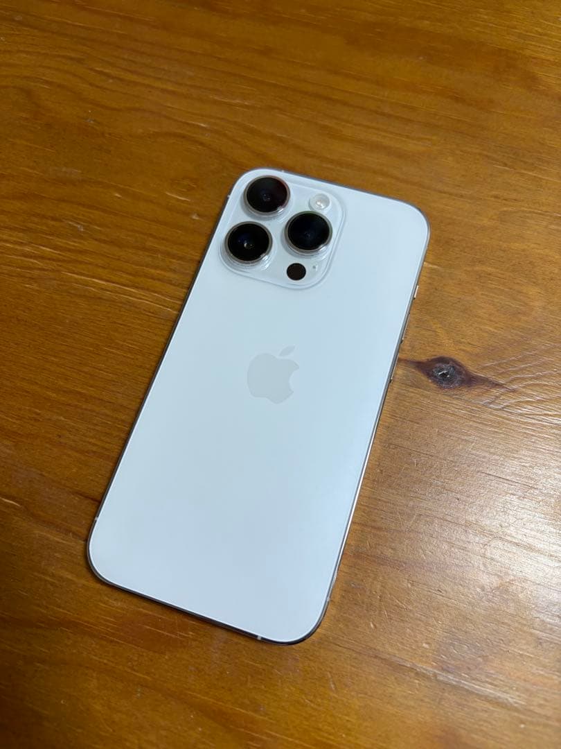 Apple iPhone 14 Pro ホワイト 本体 - メルカリ