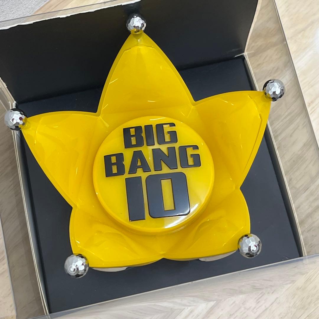 レア✨韓国版限定品✨BIGBANG ペンライトアクセサリー10周年記念