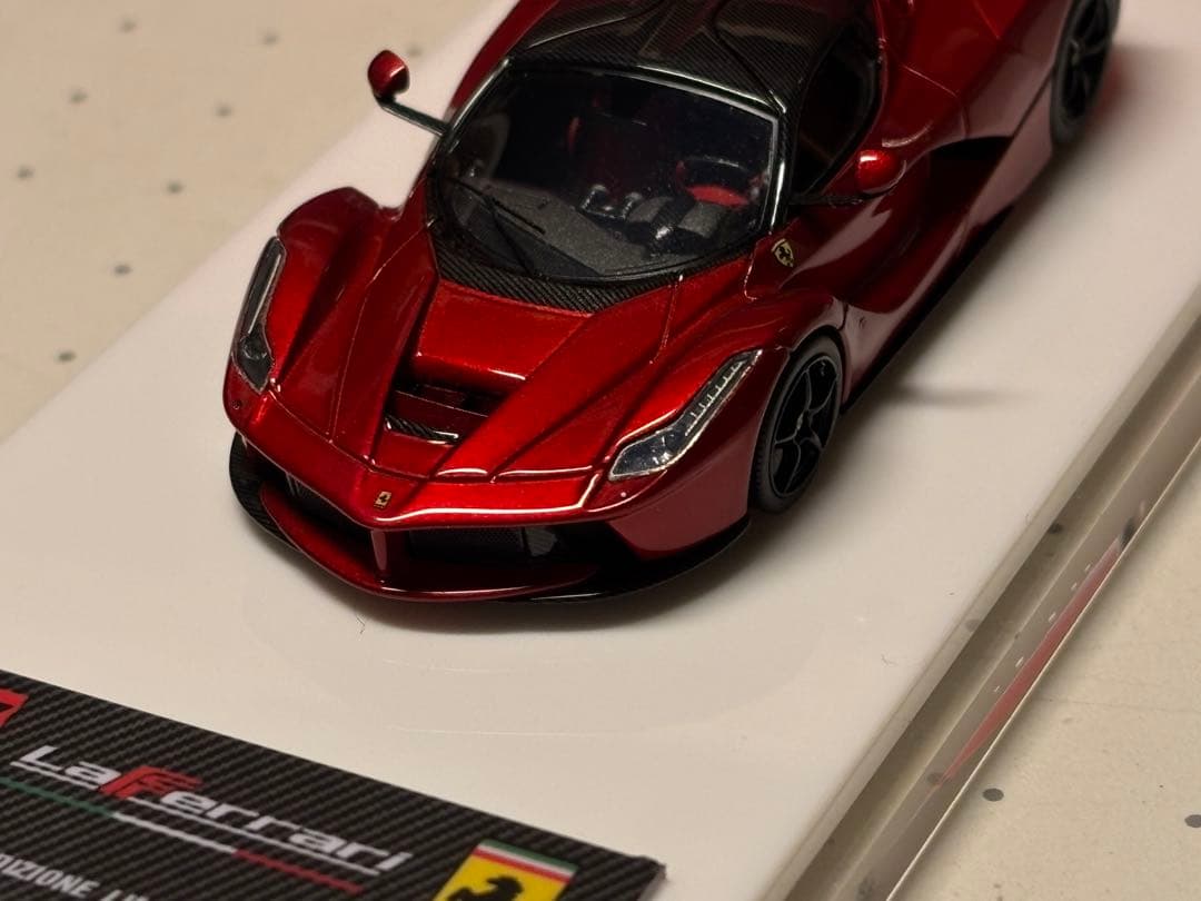 DMH 1/64 ラフェラーリ メタリックレッド - メルカリ