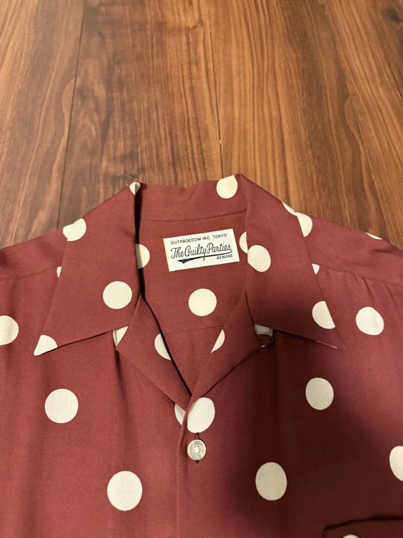 菅田将暉着用ワコマリア ドットシャツ