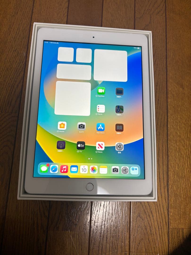 Apple iPad 第5世代32GB SIMフリーバテッリ95% Amazon.co.jp: 【整備済み品】 Apple iPad (第5世代) Wi-Fi +