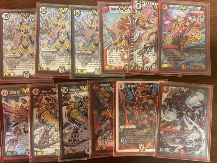 デュエルマスターズコレクター向け引退品。初期からビクトリー世代まで。