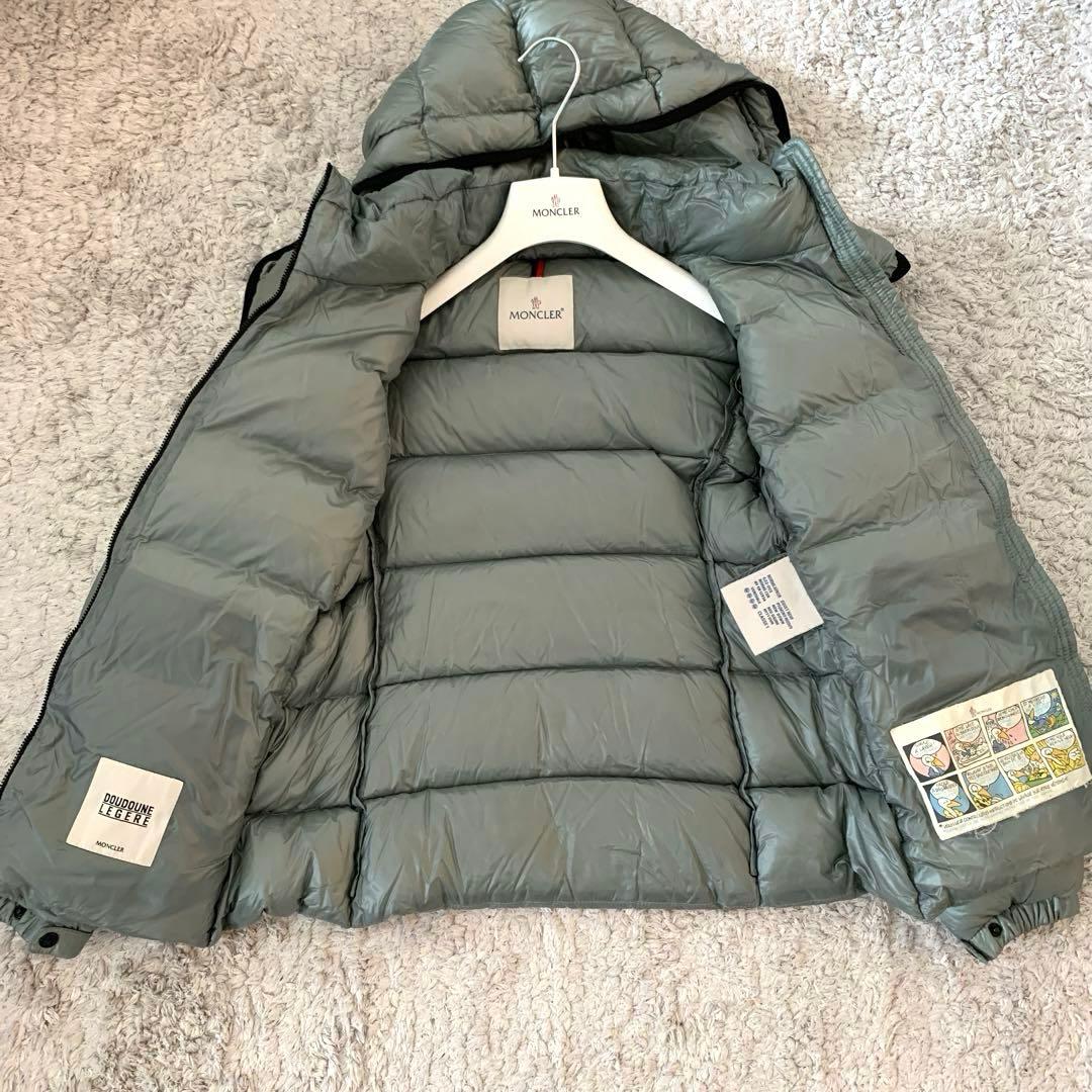 《モナさま専用》《美品》モンクレール　レディース　ダウンジャケット