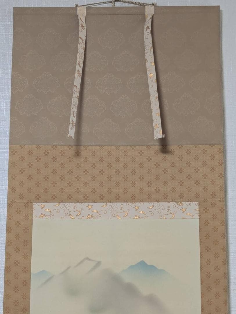 真作】掛軸 長尾梅友 四神相応山水図 茅葺屋根と清流の詩情 共箱入