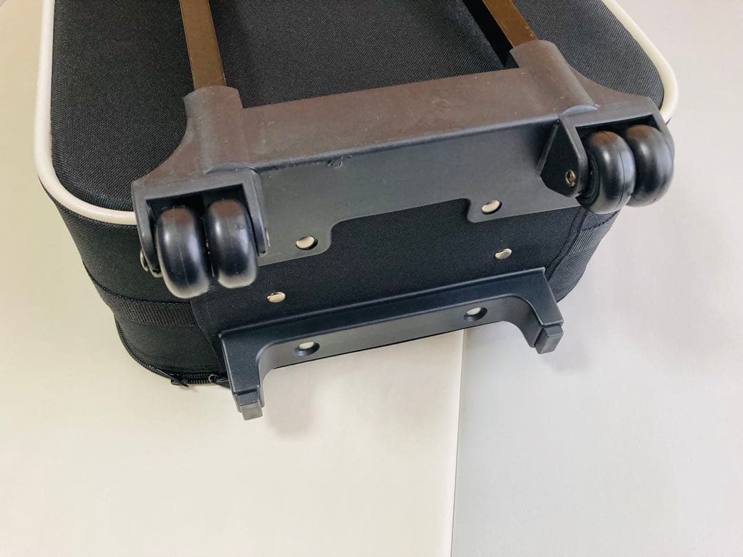 HELLO KITTY キャリーケース サンリオ Sanrioくじ景品 50周年