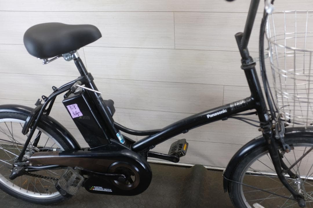 良品★新基準パナソニック　20インチ　3段　8.9Ah（5点灯）充電器あり