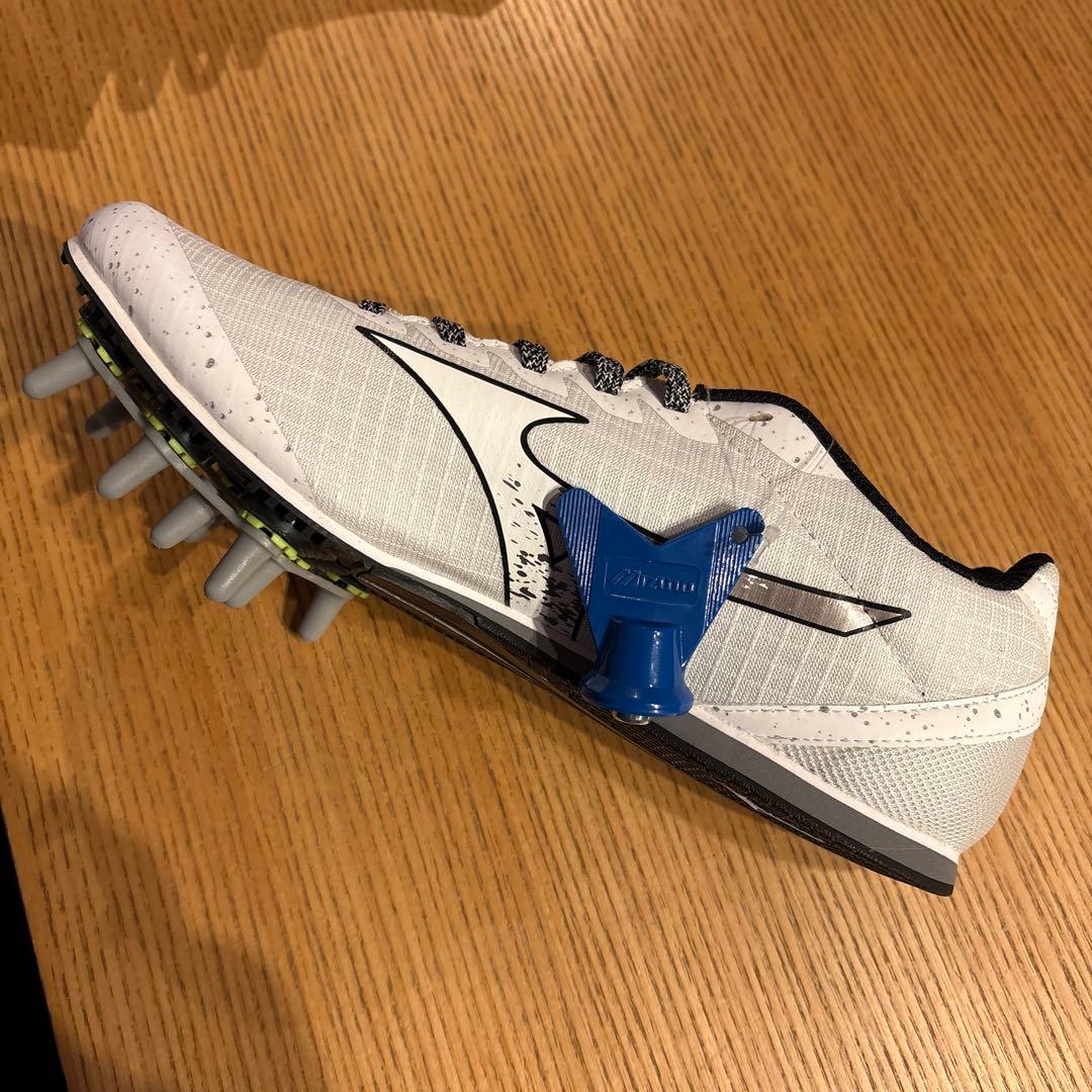 28.0cm エックスファースト　ホワイト【MIZUNO】陸上競技用スパイク