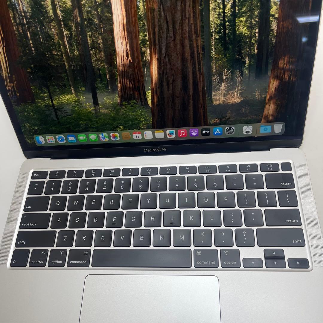 MacBook本体 Macbook Air 2020 13.3inch i5 8GB SSD256G