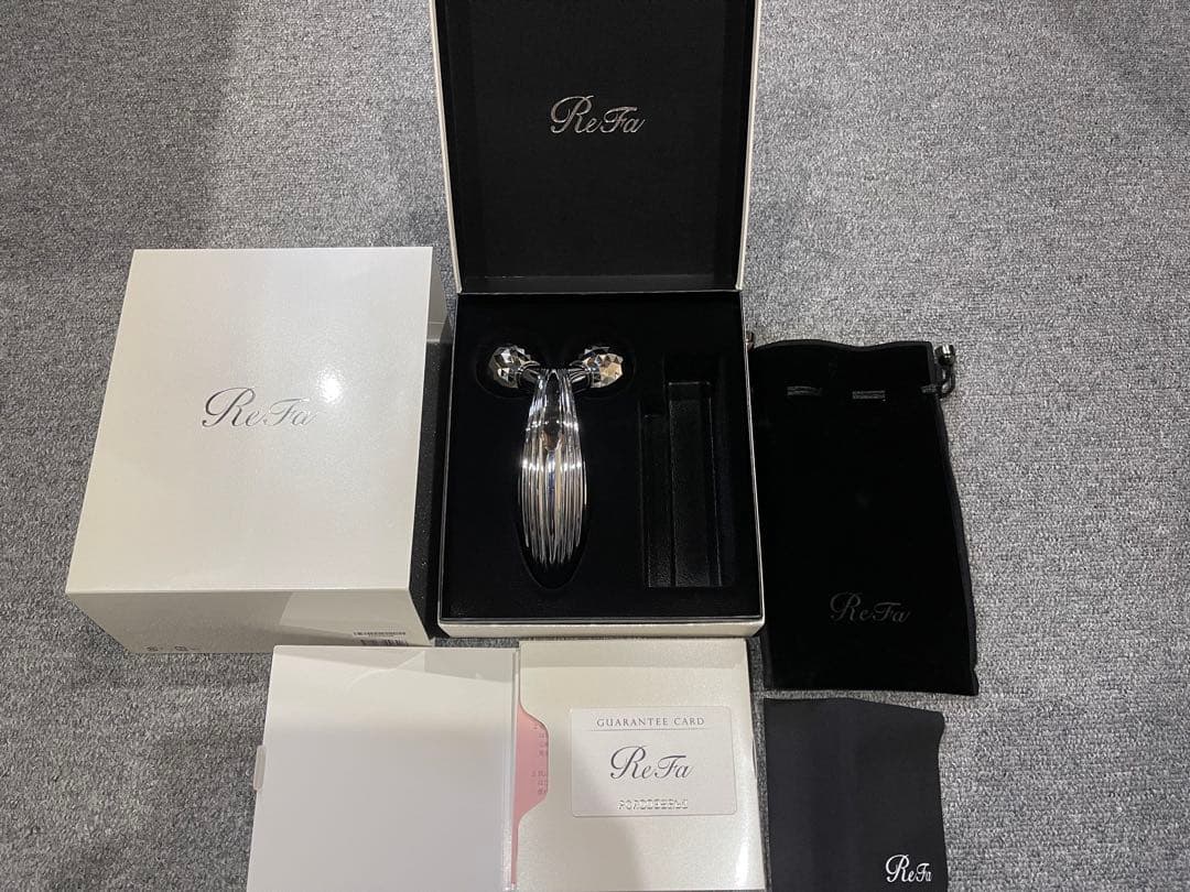 ReFa 美顔ローラー 専用ポーチ付き 箱あり説明書あり - メルカリ