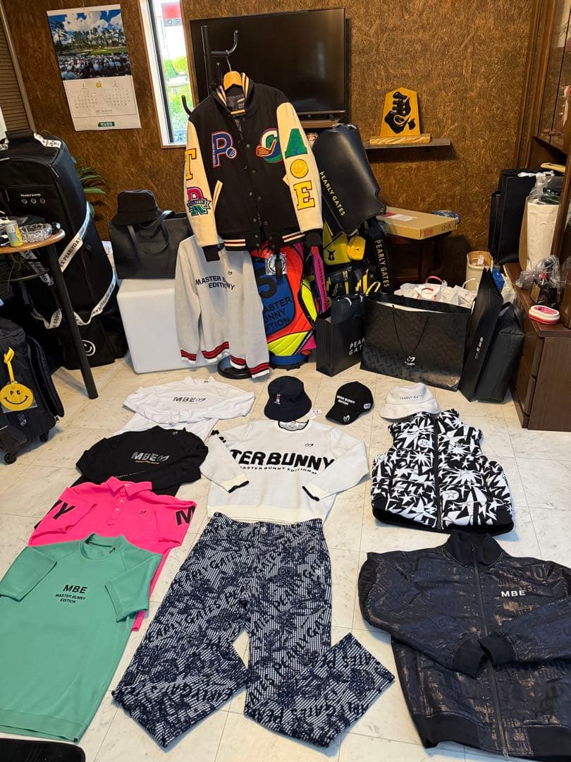 パーリーゲイツ&MASTER BUNNY EDITION ウェア13点セット MASTER BUNNY EDITION（マスターバニーエディション） 【premium
