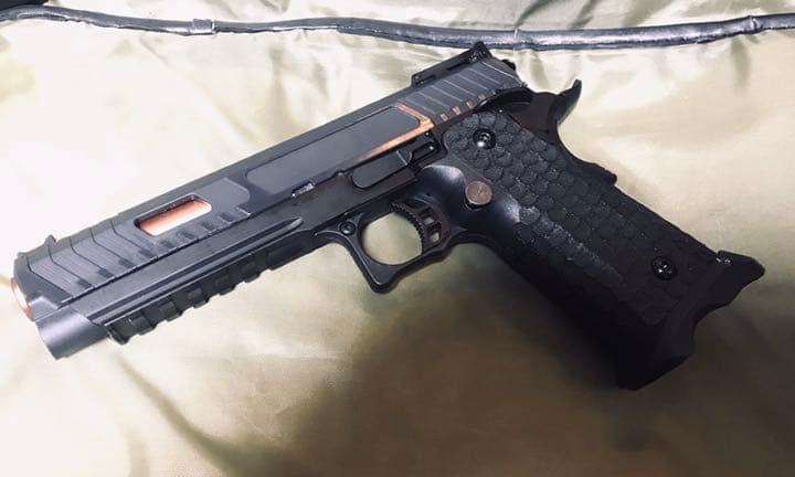 APS TTIハイキャパ　コンバットマスター　樹脂スライド