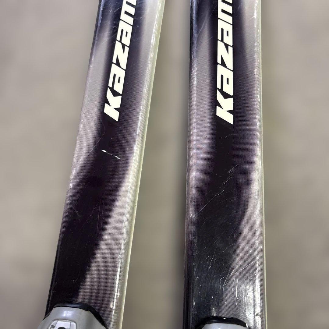 KAZAMAジュニア スキー板 130cm ビンディング付 ストックおまけ - メルカリ