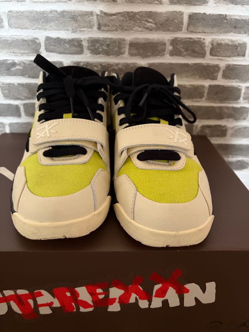 カ*ン様 Jumpman Jack TR CJ1 T-Rexx 27.5cm