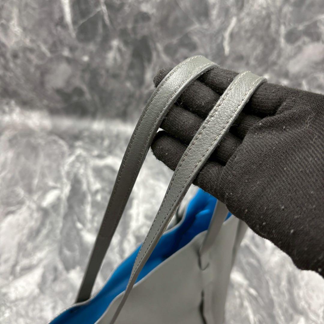 希望額変更中✨ BALENCIAGA エブリデイS トートバッグ