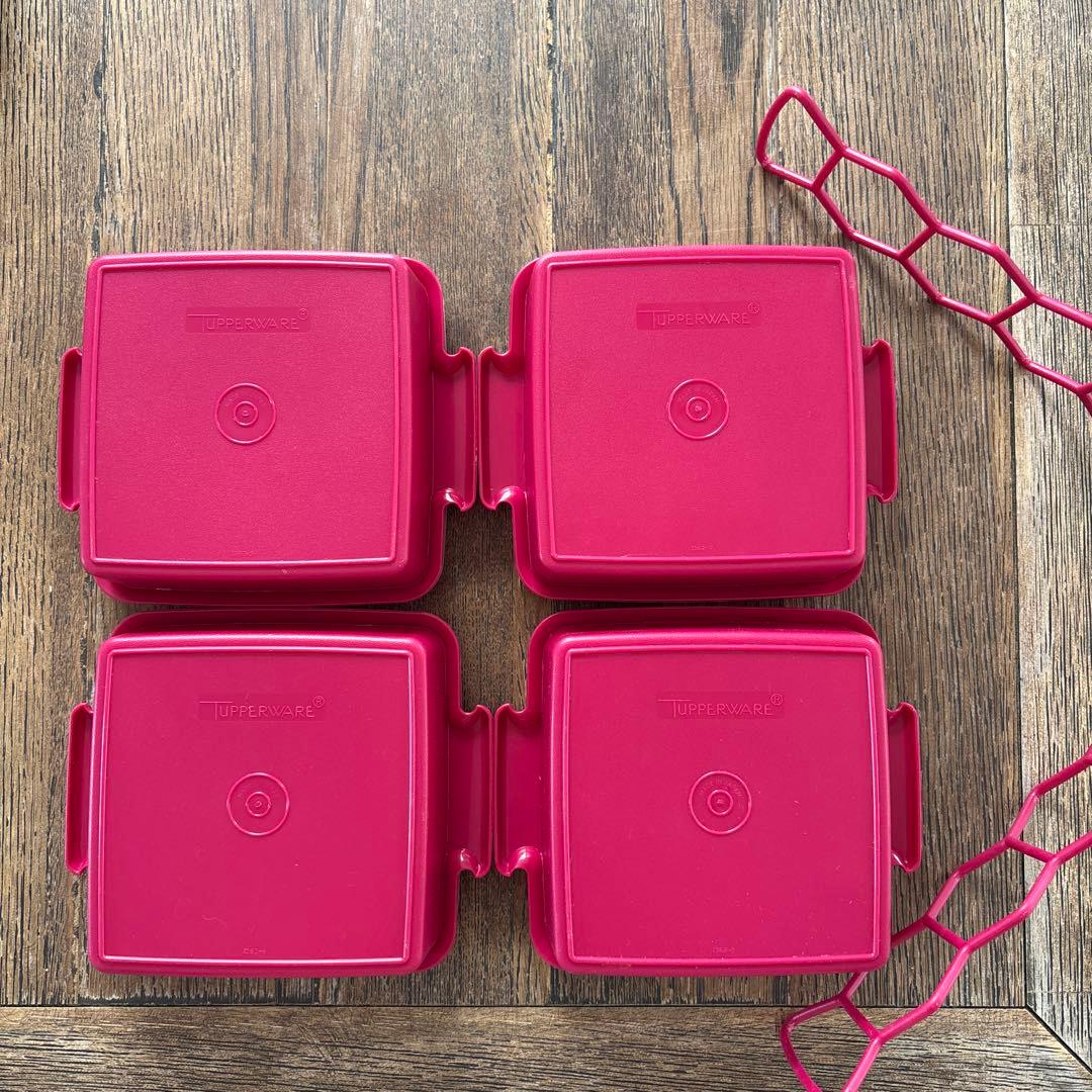 Tupperware タッパーウェア4個セット（すのこ2枚付）カルテット弁当箱