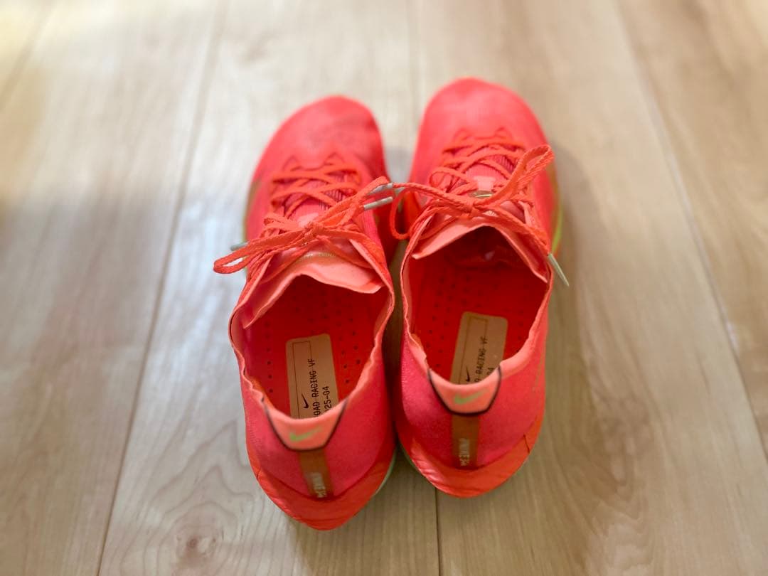 【当日または翌日発送】ナイキ ヴェイパーフライ4 26.0cm レッド